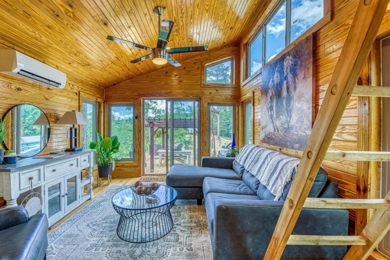The Gemini-A Dreamy, Waterfront Tiny Cabin Rogersville Экстерьер фото